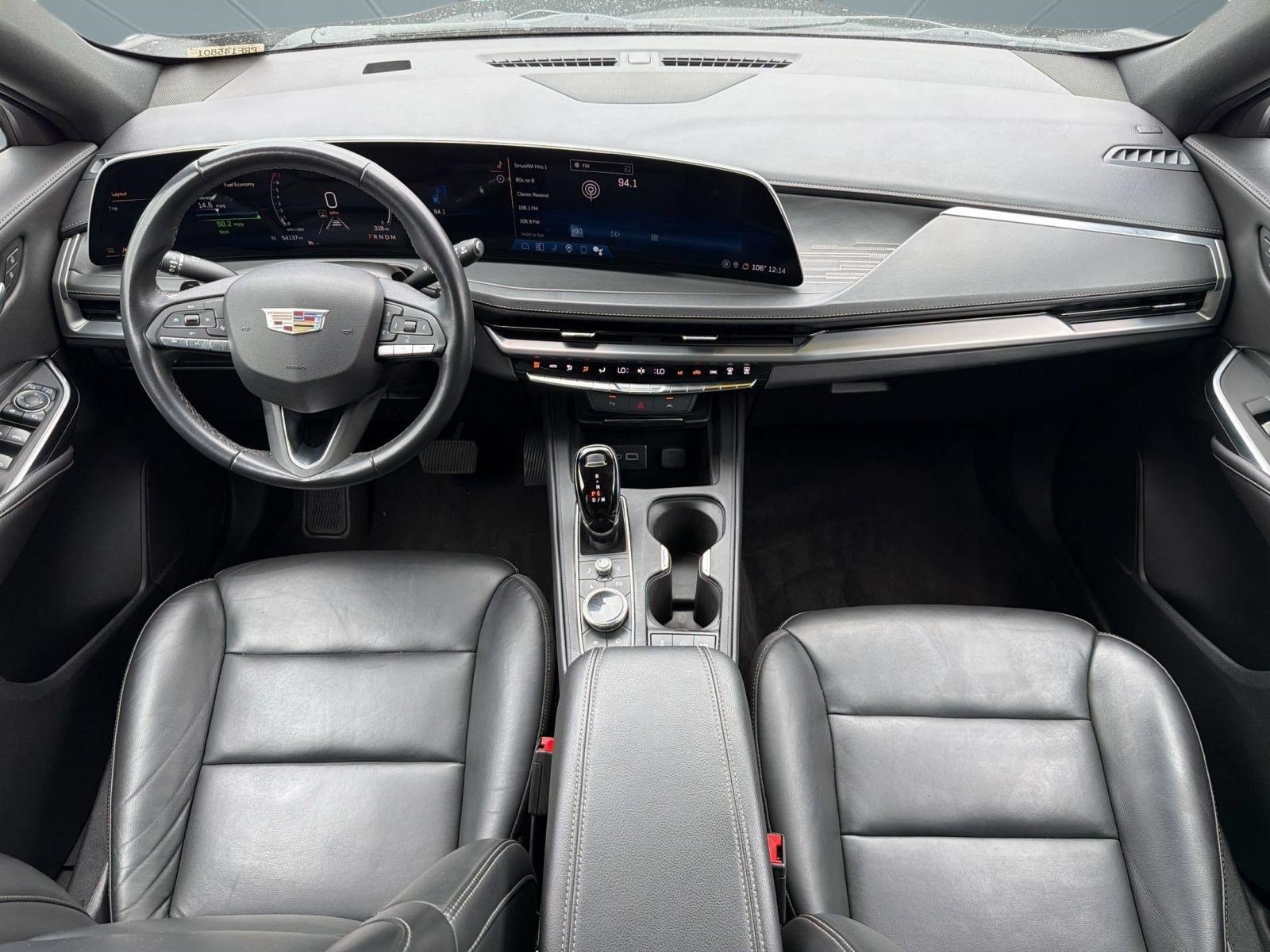 Used 2024 Cadillac XT4 Premium Luxury FWD image 14