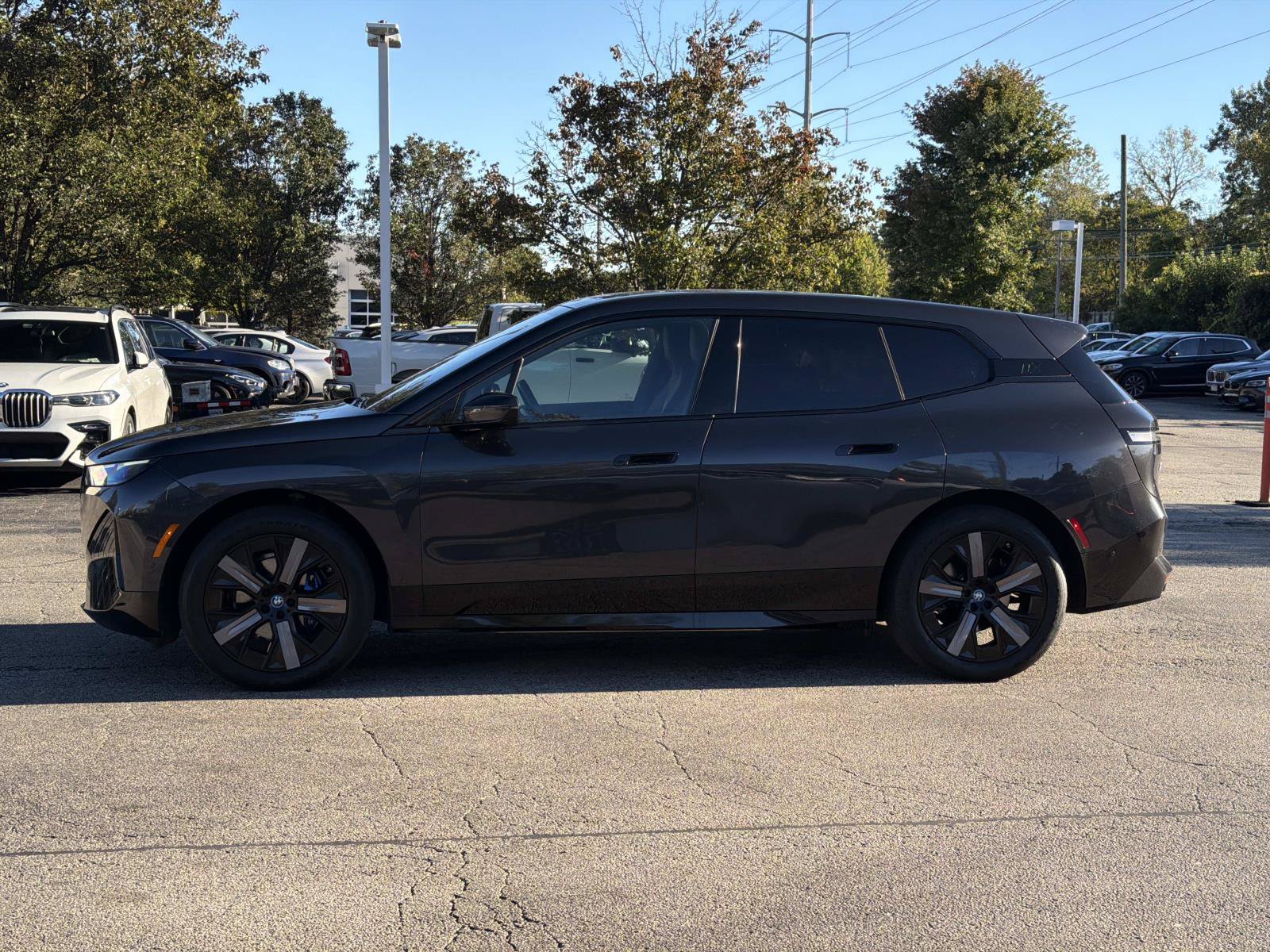 Certified 2024 BMW iX xDrive50 w/ Sport Package AWD/4WD image 8