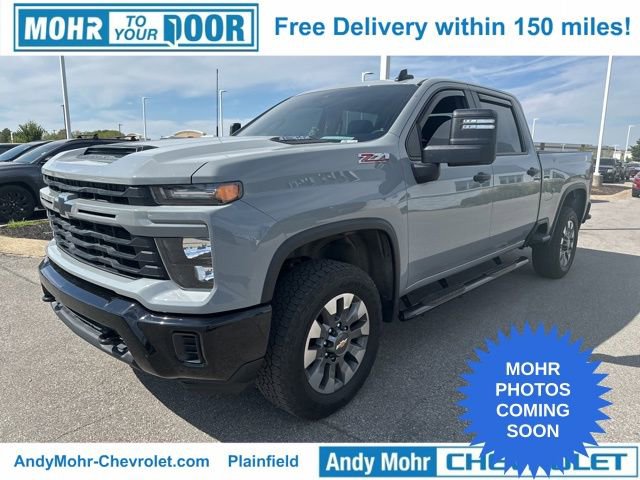 Used 2024 Chevrolet Silverado 2500 Custom w/ Custom Value Package image 1