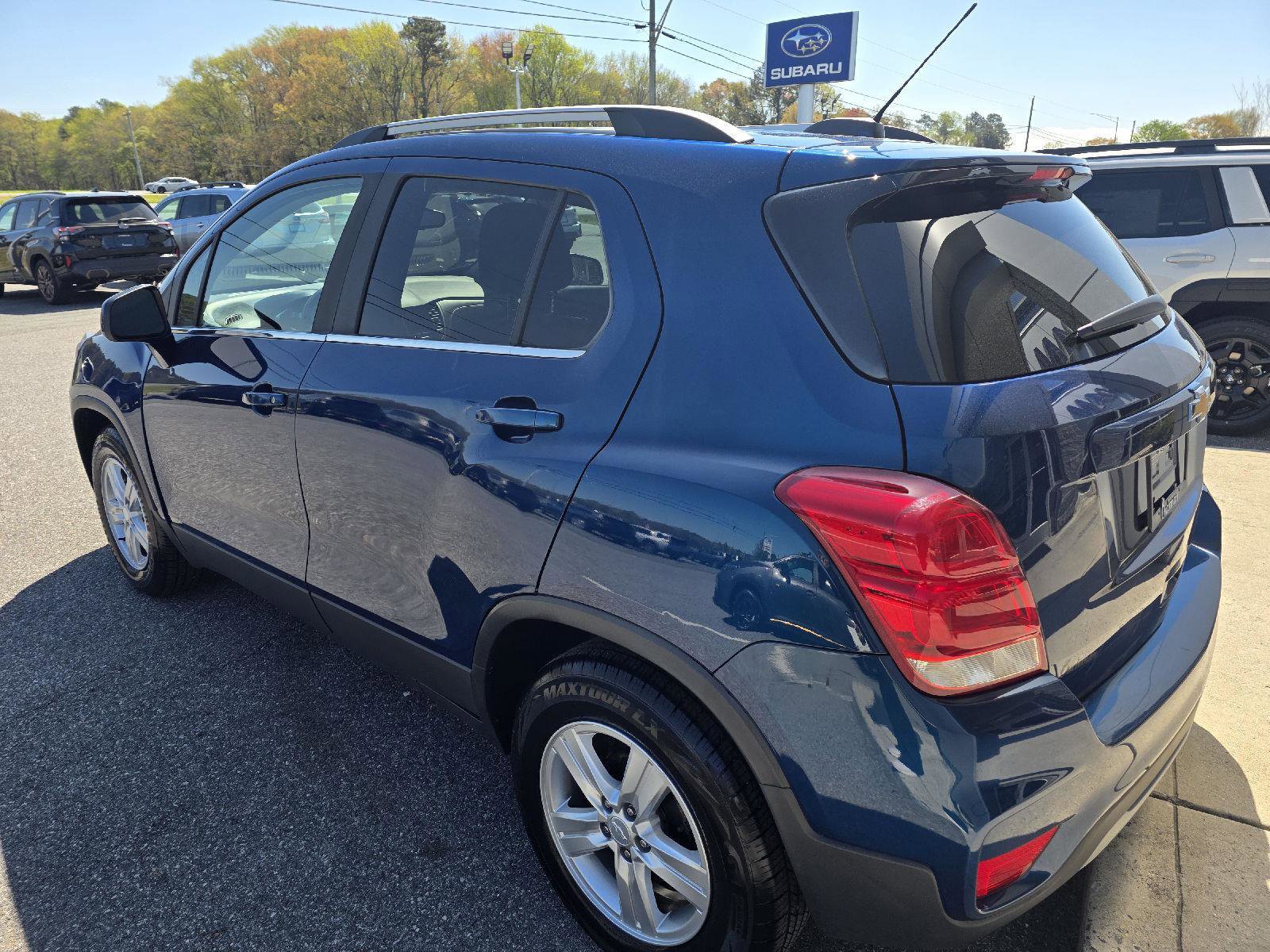 Used 2020 Chevrolet Trax LT FWD image 8