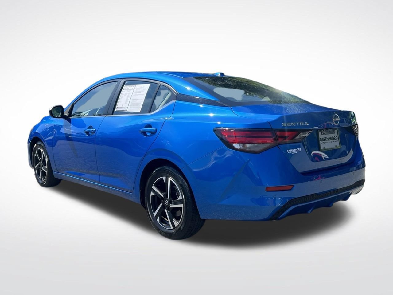 Used 2025 Nissan Sentra SV FWD image 3