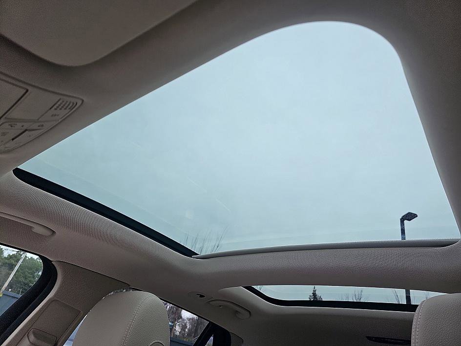 Used 2019 Mercedes-Benz GLC 300 4MATIC image 27