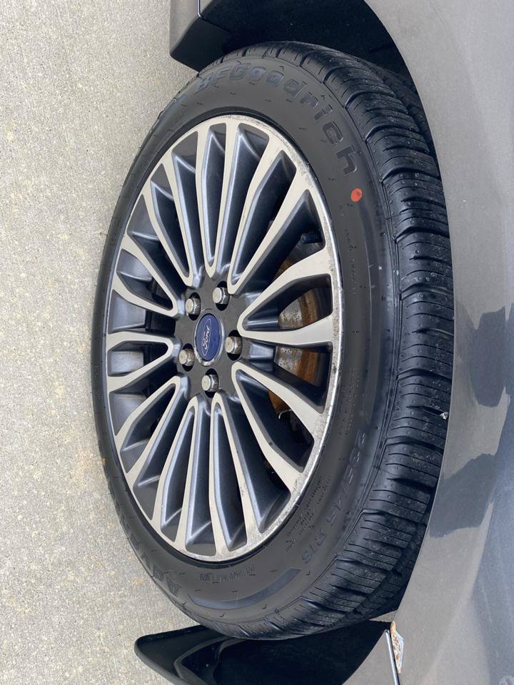 Used 2017 Ford Fusion Titanium AWD/4WD image 9