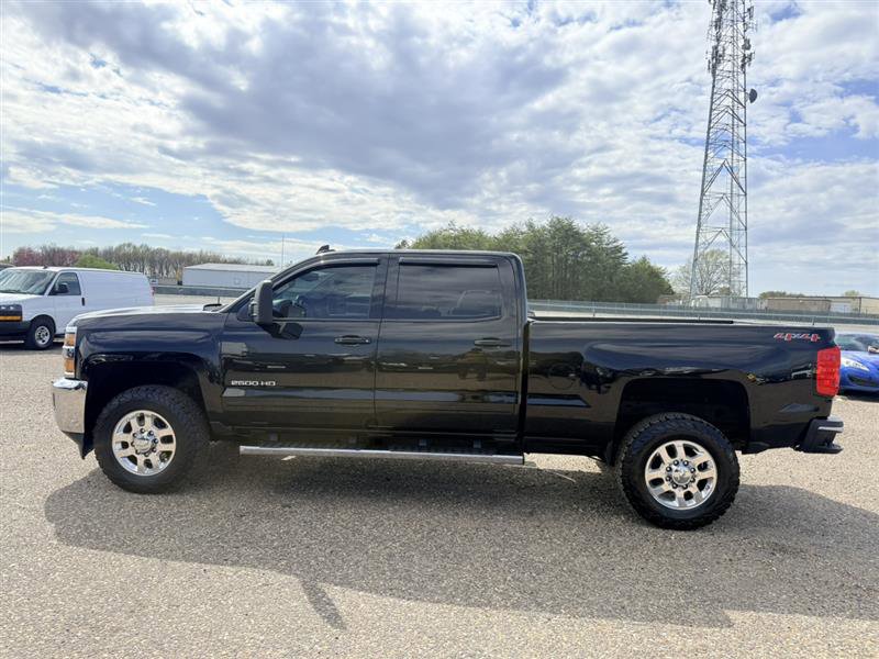Used 2015 Chevrolet Silverado 2500 LT w/ LT Convenience Package AWD/4WD image 8