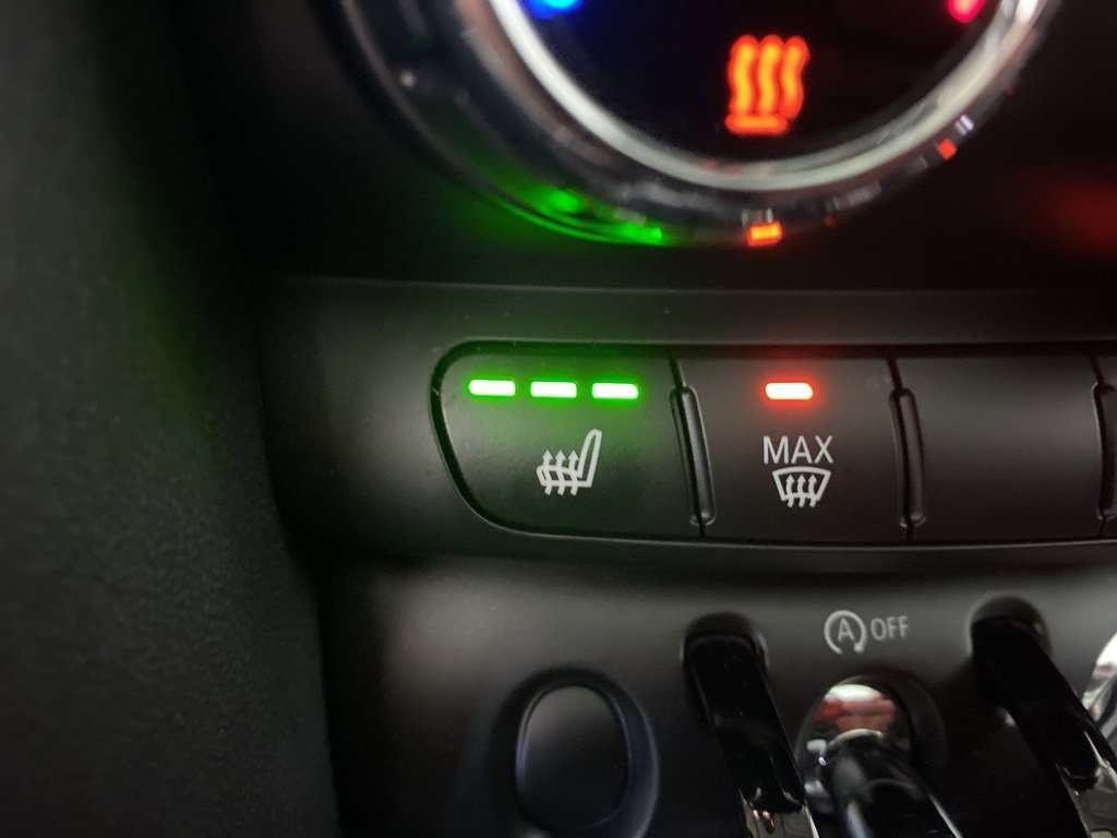 Certified 2023 MINI Cooper 4-Door Hardtop image 8