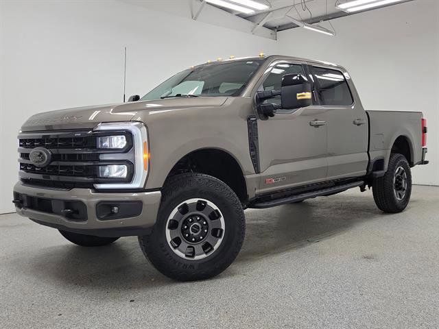Used 2023 Ford F250 Lariat w/ Lariat Ultimate Package AWD/4WD image 1