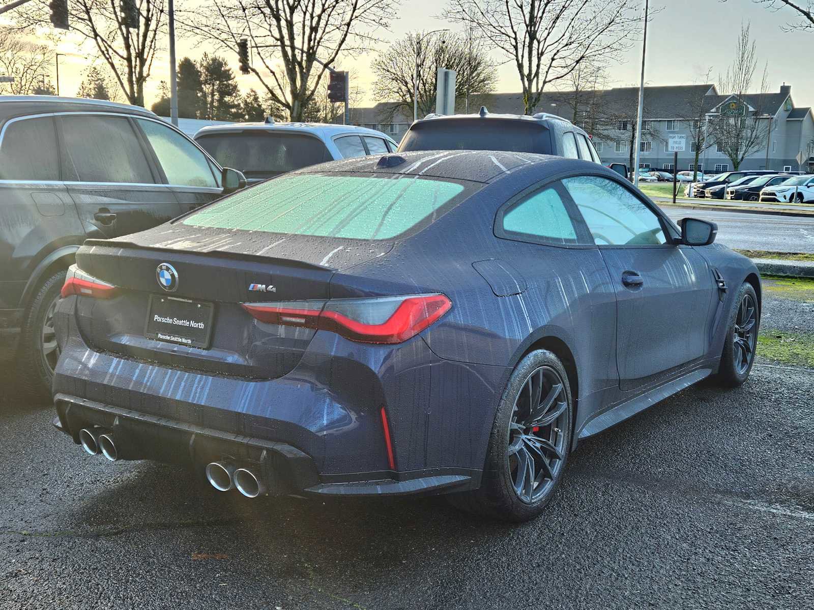 Used 2024 BMW M4 Coupe w/ Executive Package image 4