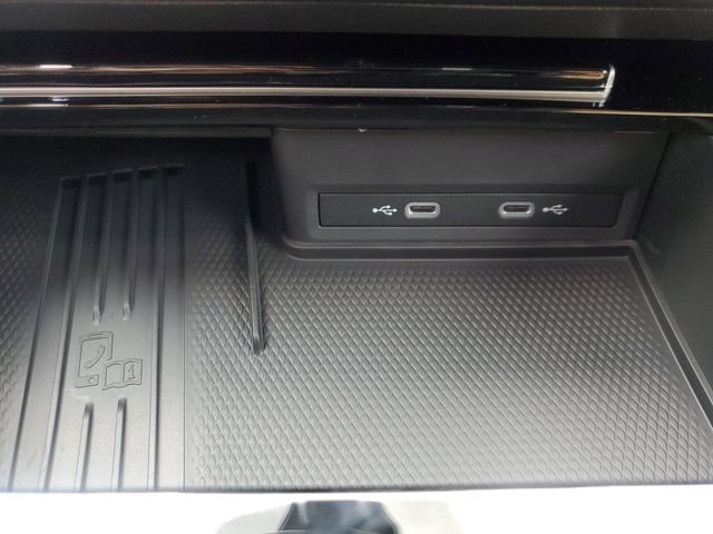 New 2026 Volkswagen Atlas Cross Sport SE FWD image 22