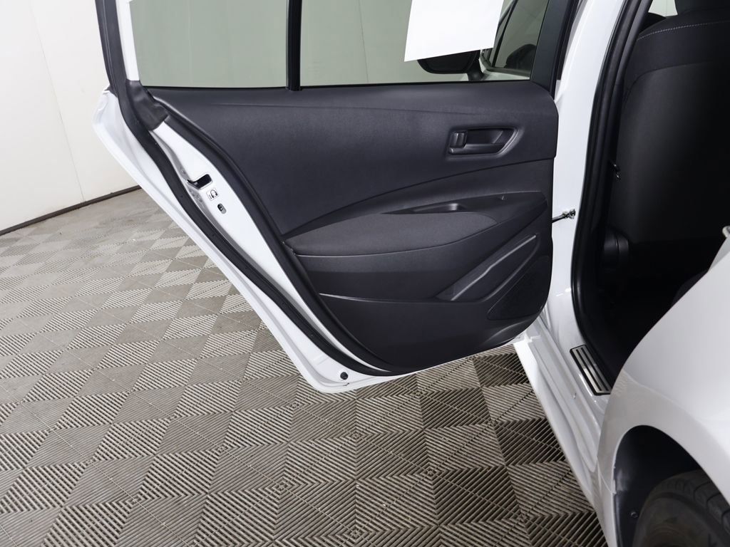 Used 2024 Toyota Corolla LE image 21