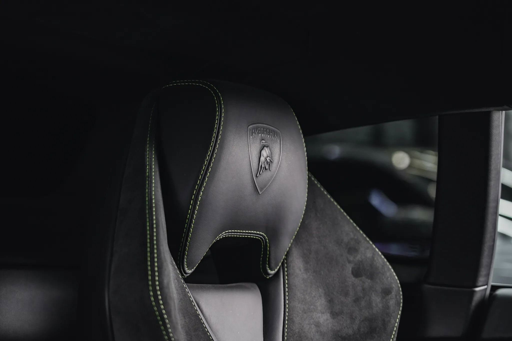 Used 2015 Lamborghini Huracan LP 610-4 image 44