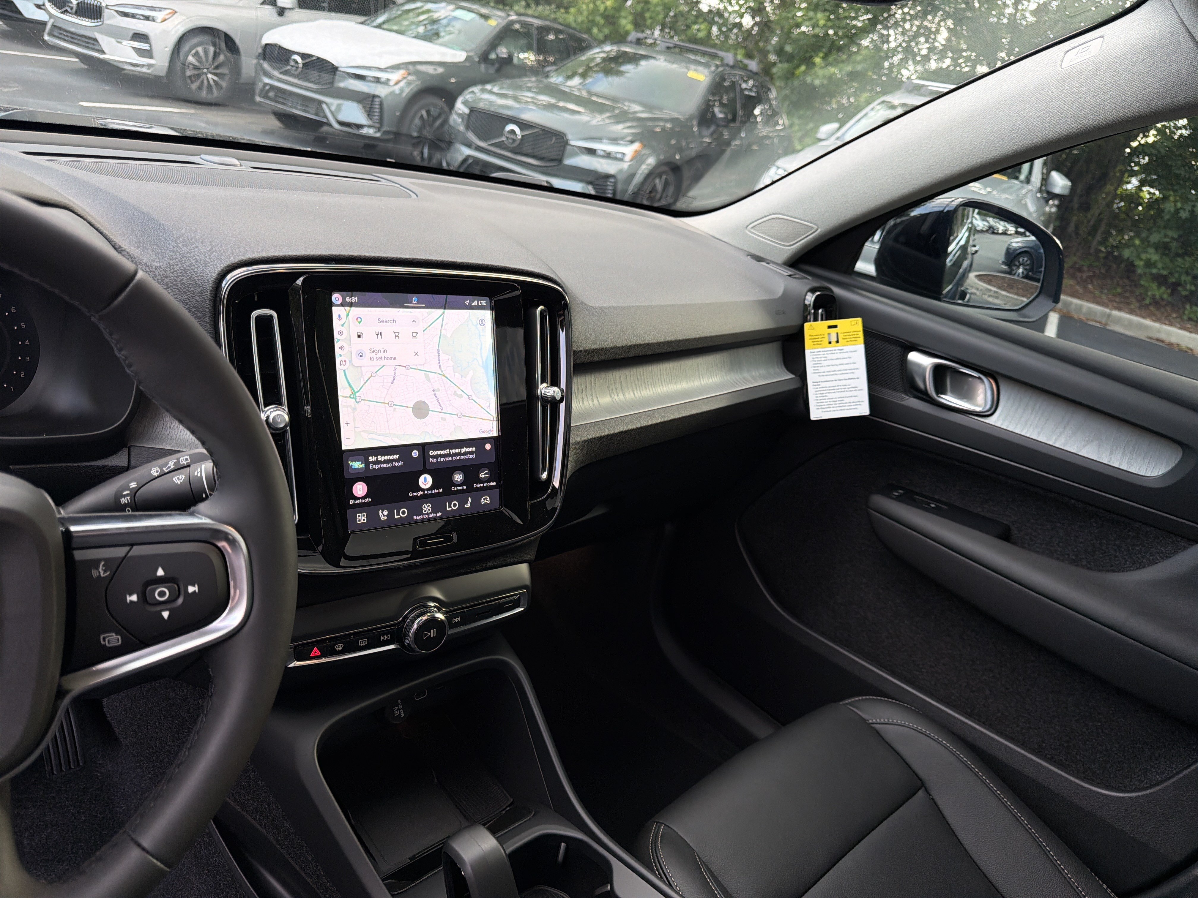 New 2026 Volvo XC40 B4 Core w/ Climate Package FWD image 17