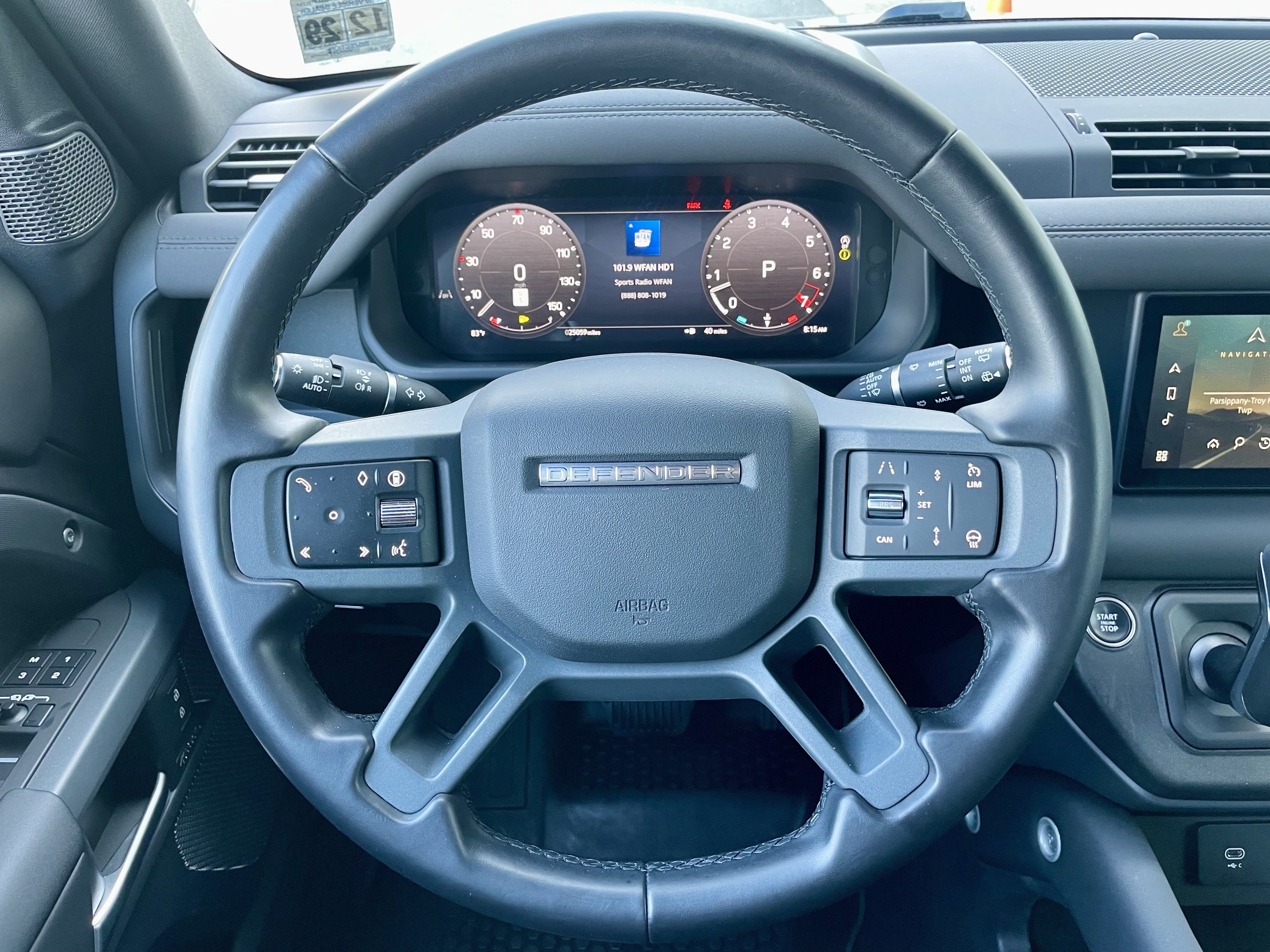 Certified 2024 Land Rover Defender 110 X-Dynamic SE AWD/4WD image 21