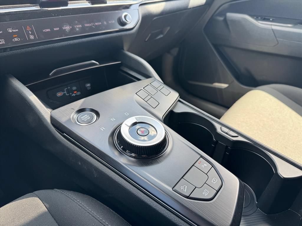Certified 2026 Kia Sportage LX FWD image 20
