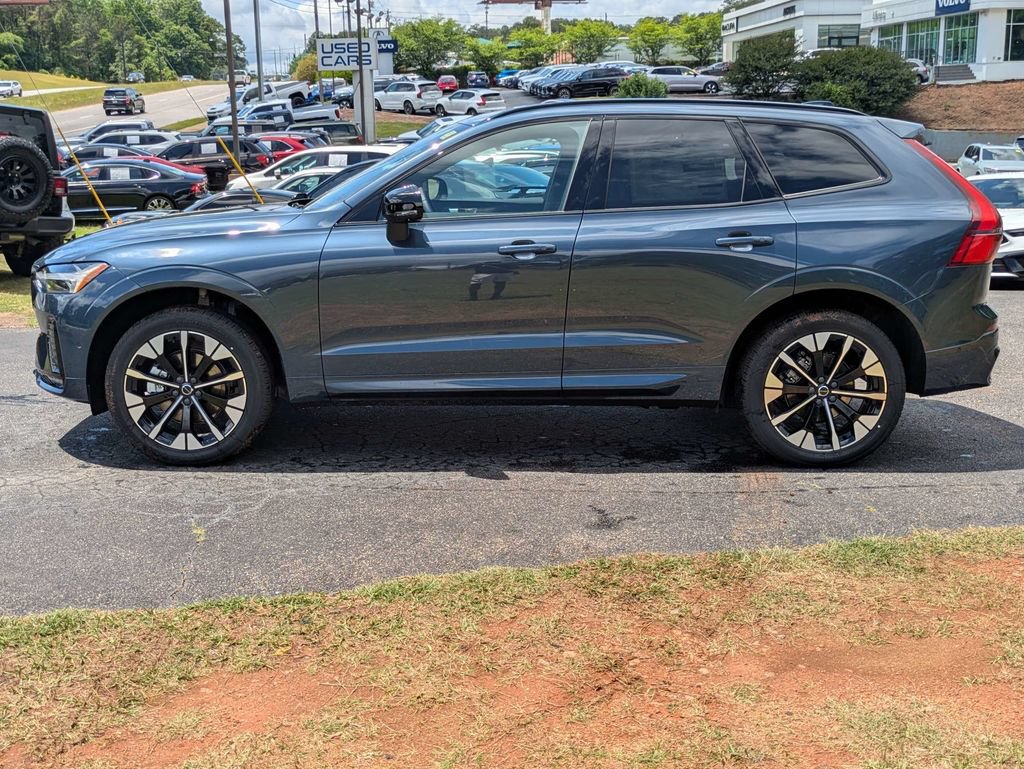 New 2026 Volvo XC60 B5 Plus w/ Protection Package Premier AWD/4WD image 7