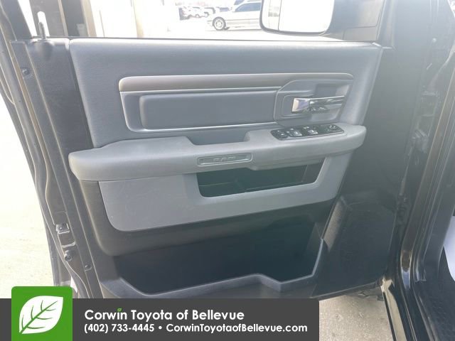 Used 2013 RAM 1500 Classic SLT w/ SLT Plus D￩cor Group image 13