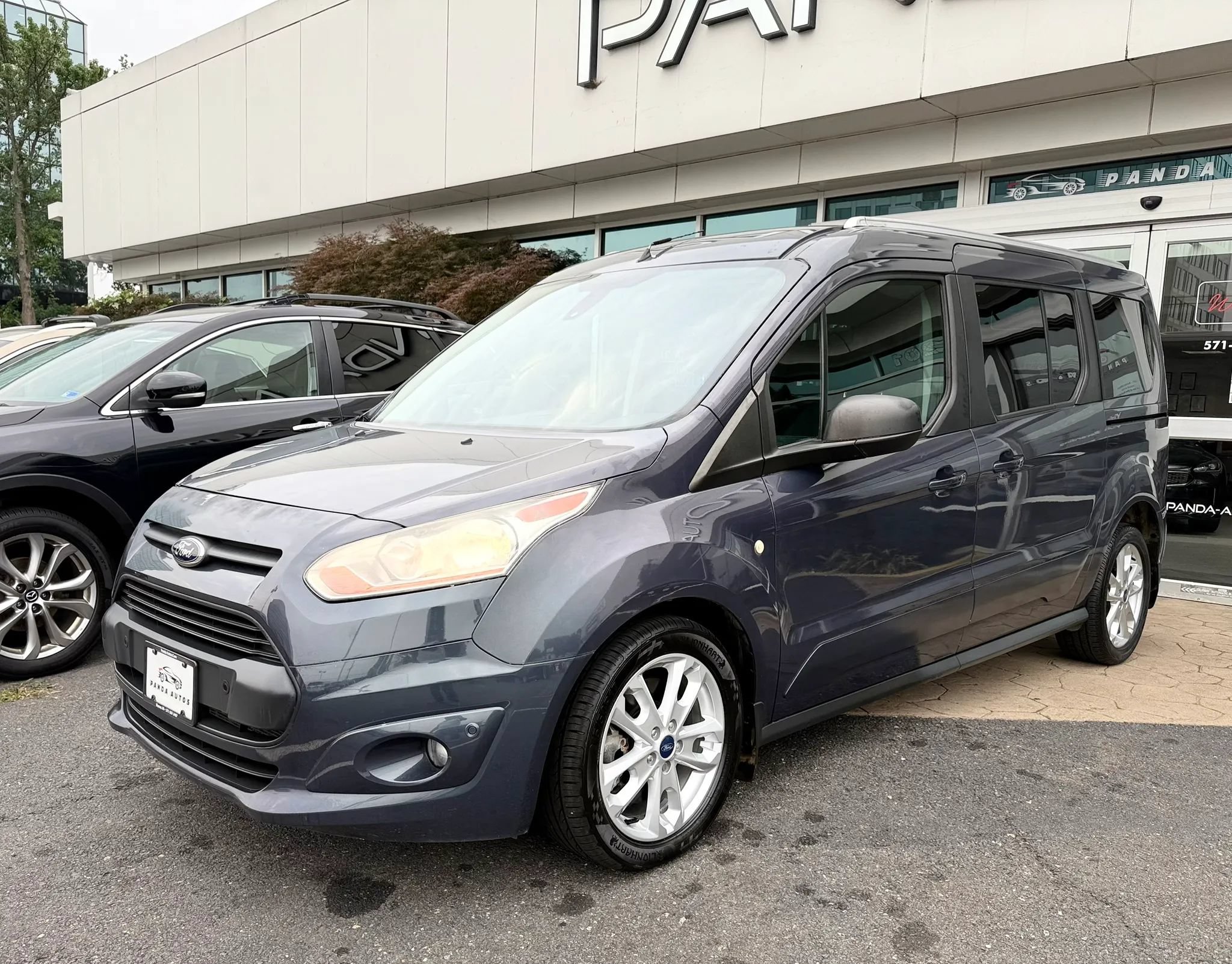 Used 2014 Ford Transit Connect XLT FWD image 3