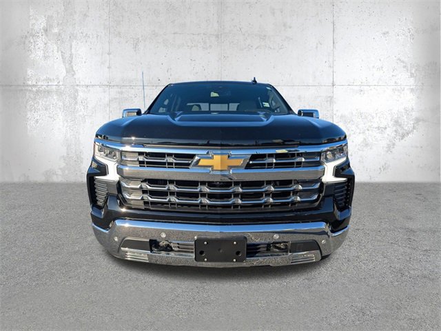 Used 2024 Chevrolet Silverado 1500 LTZ w/ LTZ Convenience Package II image 8