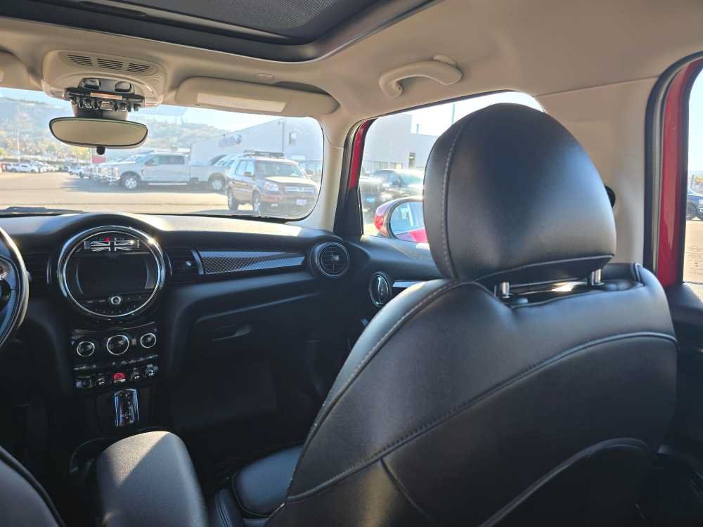 Used 2020 MINI Cooper S w/ Storage Package FWD image 15