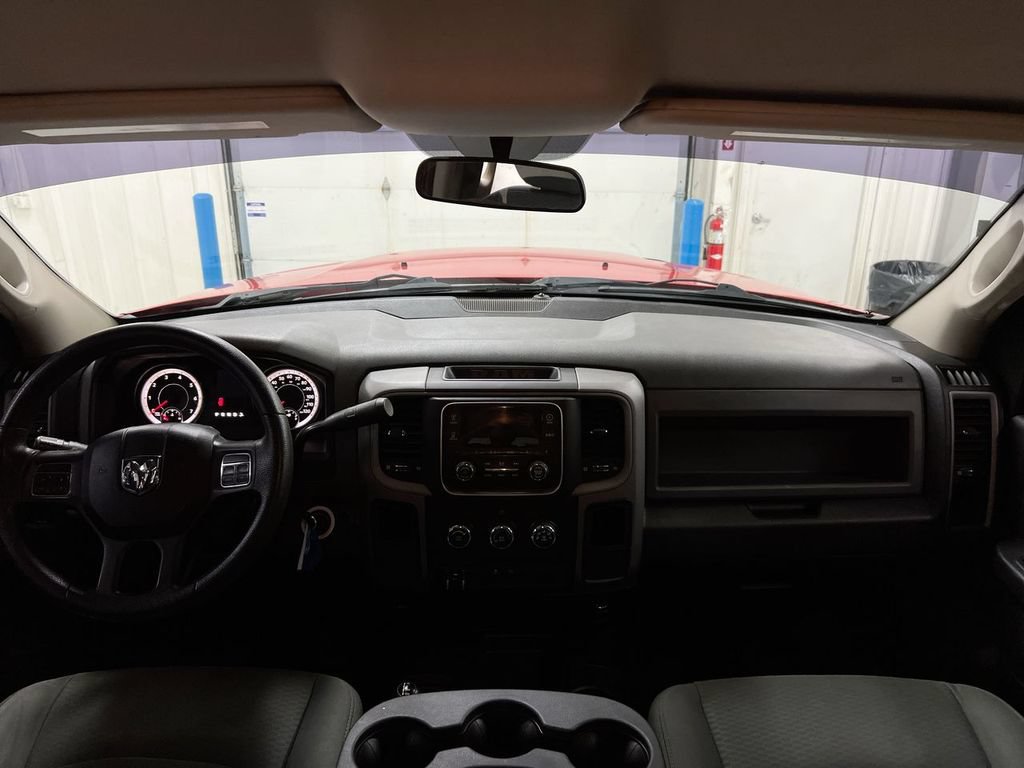Used 2015 RAM 2500 Tradesman w/ Chrome Appearance Group AWD/4WD image 10