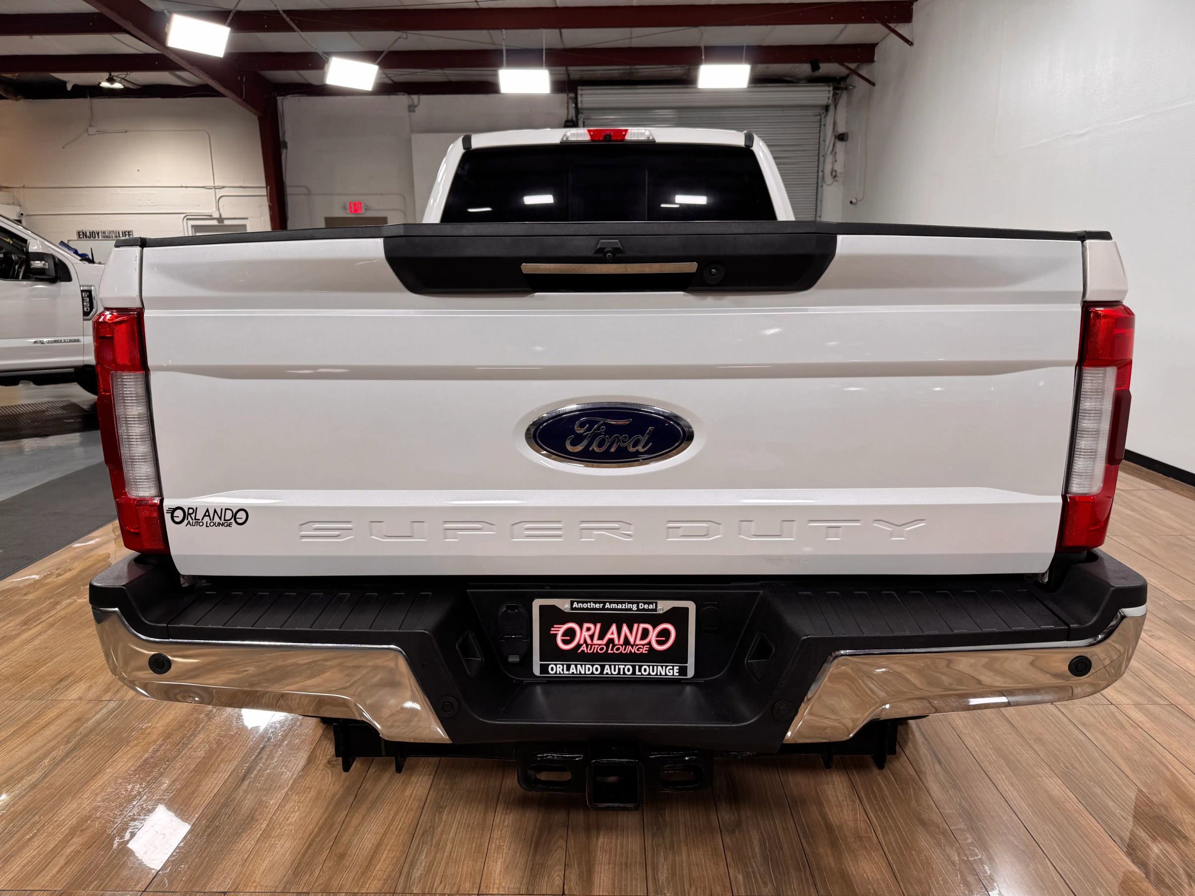 Used 2019 Ford F350 Lariat w/ Lariat Ultimate Package image 6