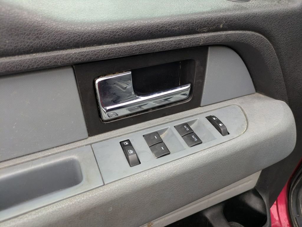 Used 2012 Ford F150 XLT w/ XTR Pkg image 22