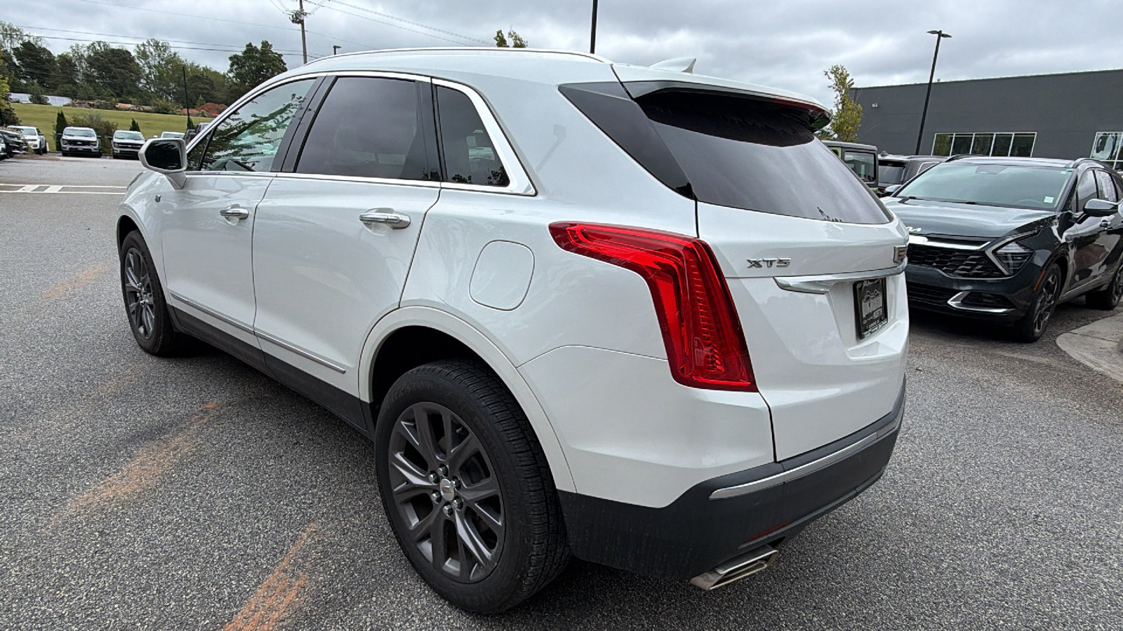 Used 2019 Cadillac XT5 FWD image 10