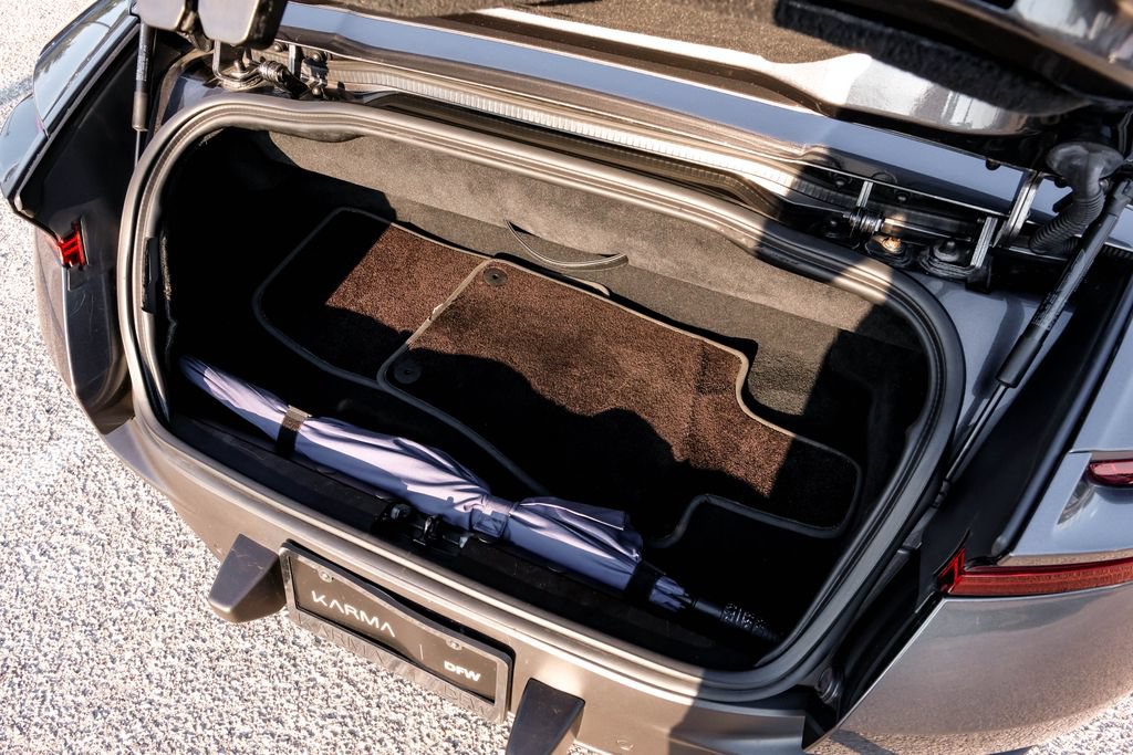 Used 2019 Aston Martin DB11 Volante RWD image 47