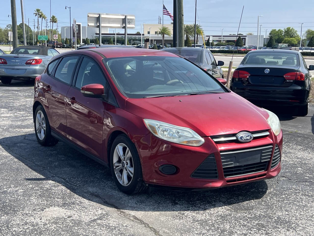 Used 2014 Ford Focus SE image 1