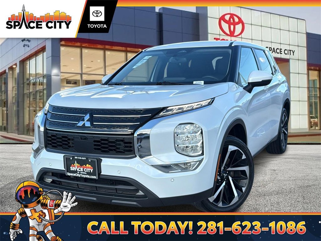Used 2022 Mitsubishi Outlander SE