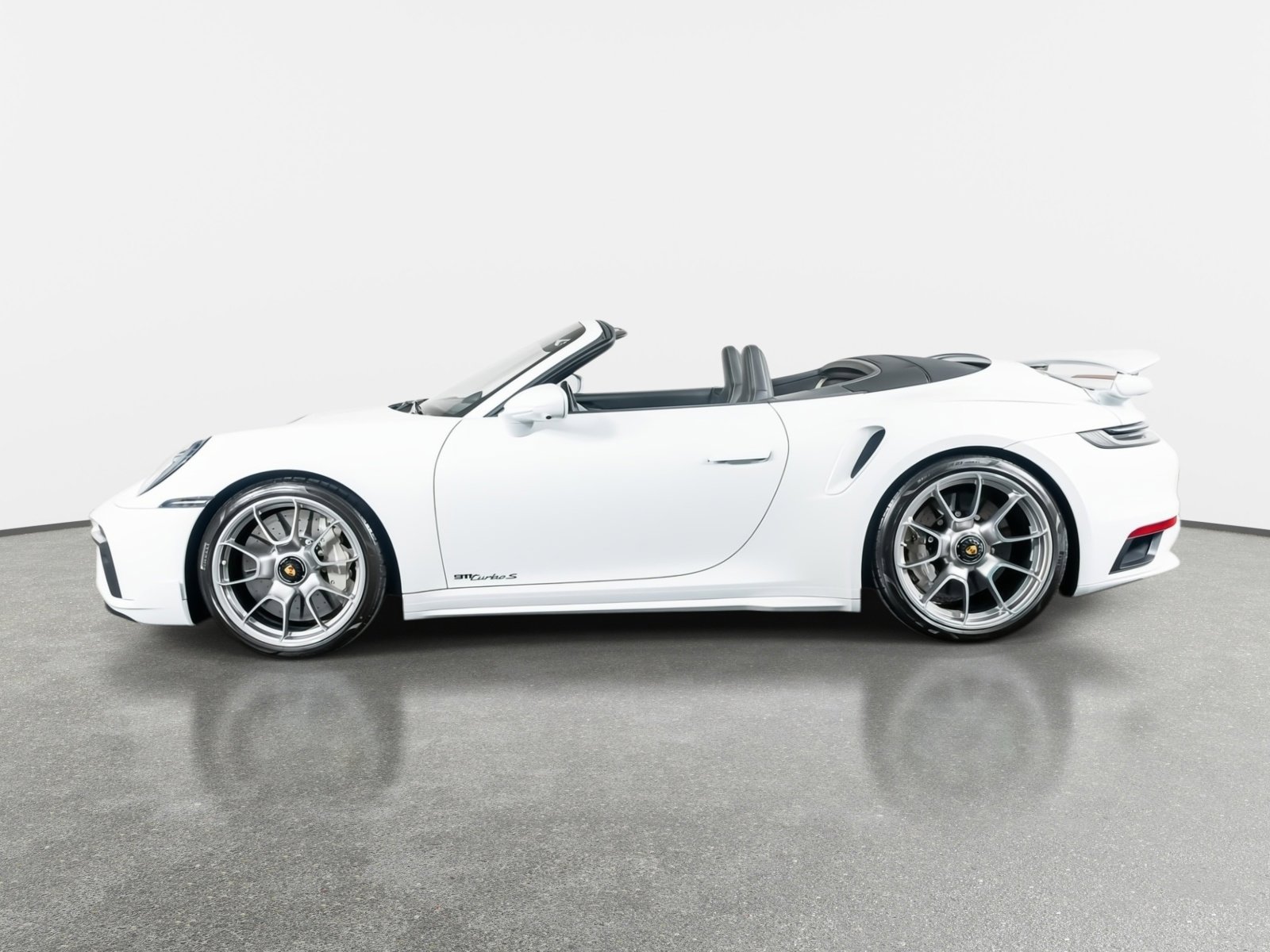 Used 2023 Porsche 911 Turbo S image 17