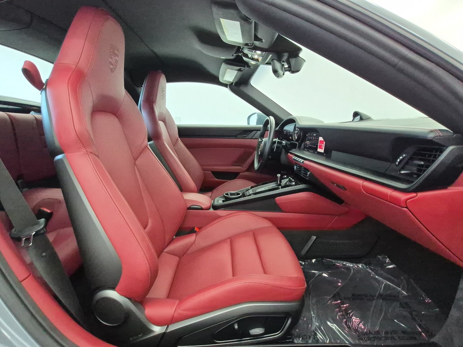 Certified 2024 Porsche 911 Targa 4 GTS AWD/4WD image 22