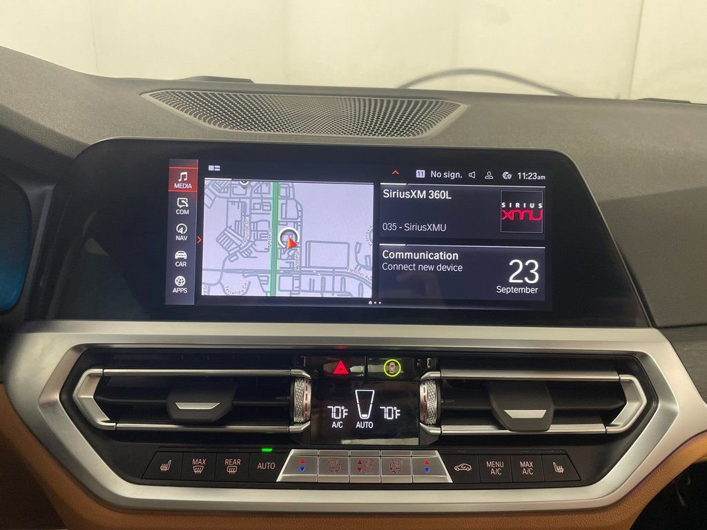 Used 2023 BMW 430i Convertible w/ Premium Package image 19