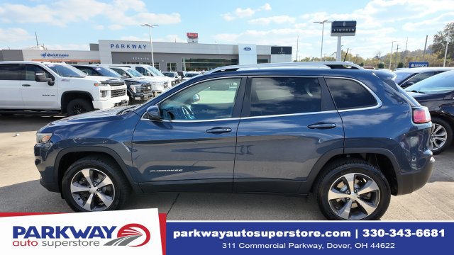 Used 2019 Jeep Cherokee Limited AWD/4WD image 4