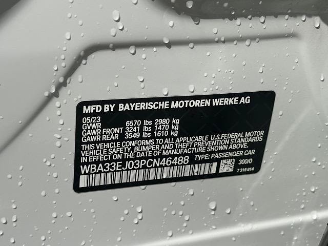 Used 2023 BMW 760i xDrive AWD/4WD image 31