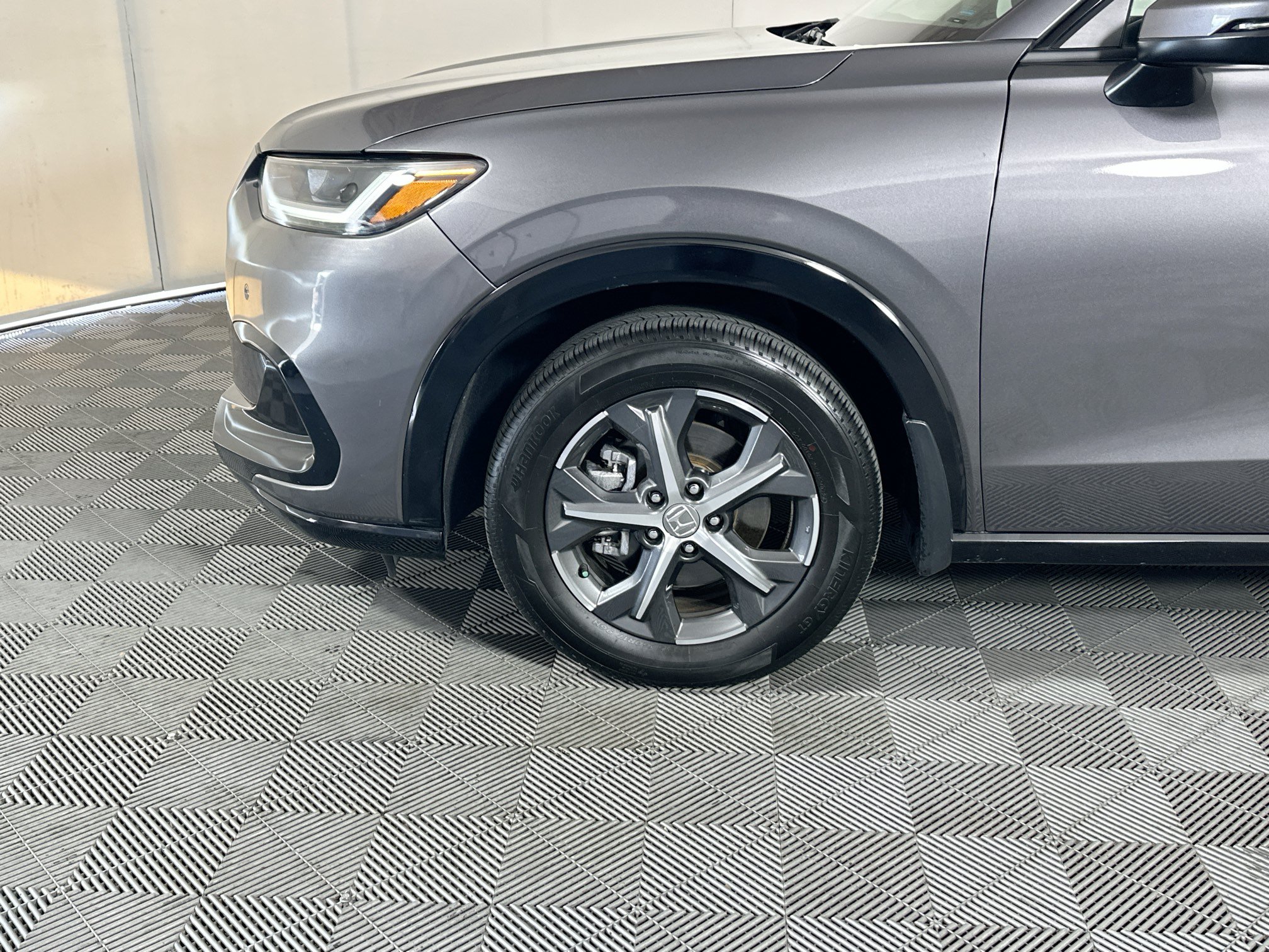 Used 2024 Honda HR-V EX-L image 11