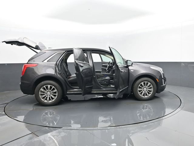 Used 2017 Cadillac XT5 Luxury w/ Driver Awareness Package image 31
