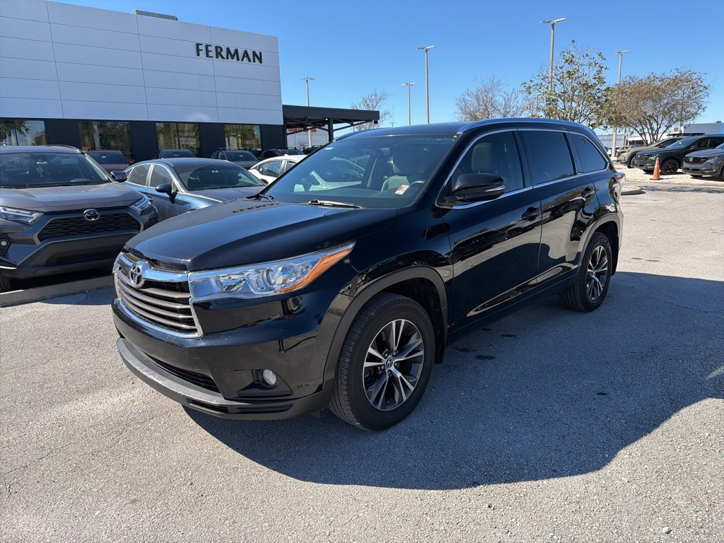 Used 2016 Toyota Highlander XLE