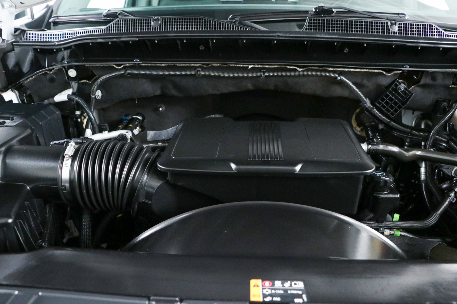 Used 2024 Chevrolet Silverado 2500 LT AWD/4WD image 31