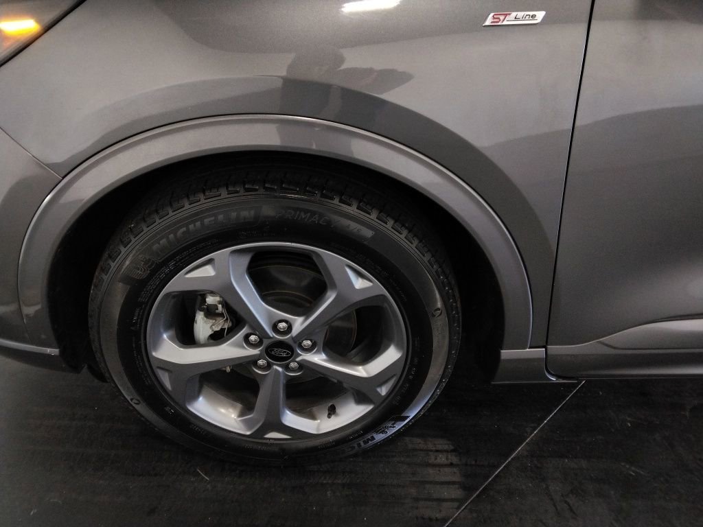 Used 2023 Ford Escape ST-Line image 46