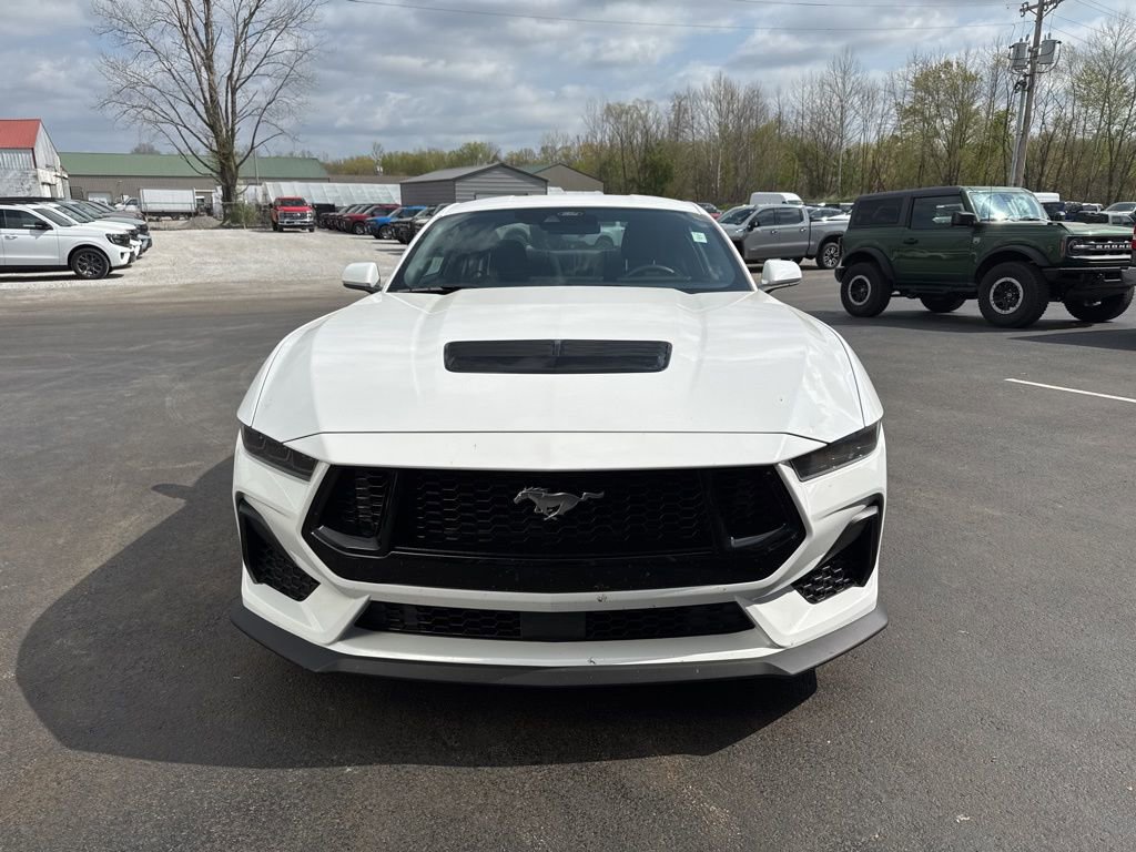 Used 2025 Ford Mustang GT image 3