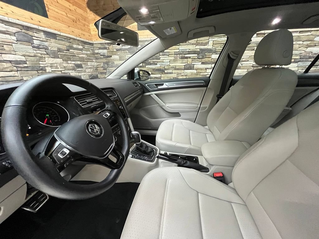 Used 2019 Volkswagen Golf Alltrack SE AWD/4WD image 38