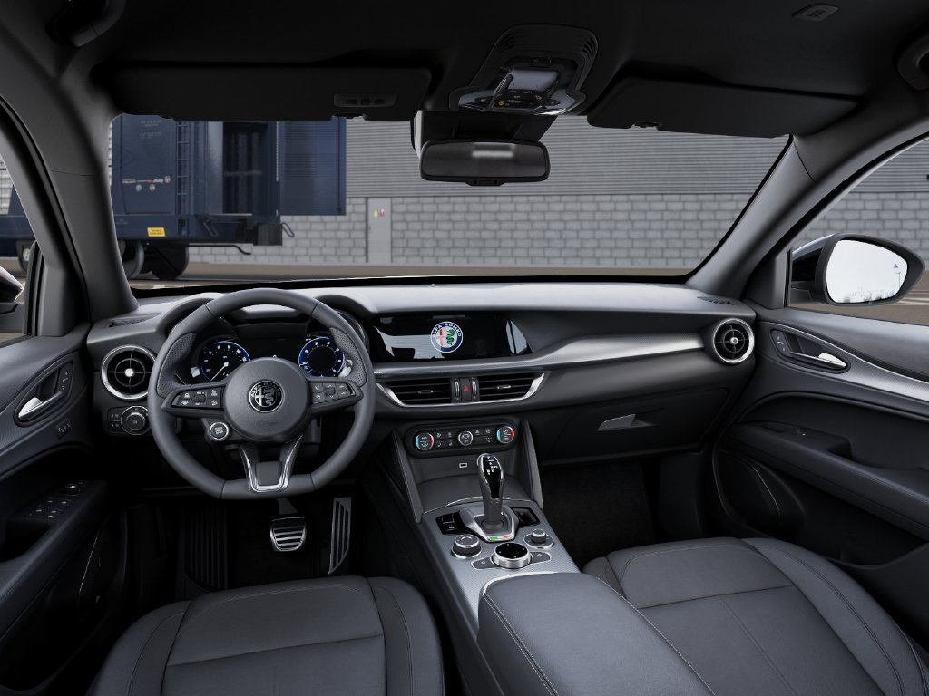 New 2026 Alfa Romeo Stelvio Sprint AWD/4WD image 14