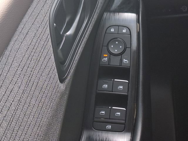 Certified 2023 Nissan Rogue S FWD image 17