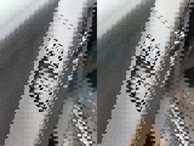 Used 2021 Nissan Frontier SV image 15