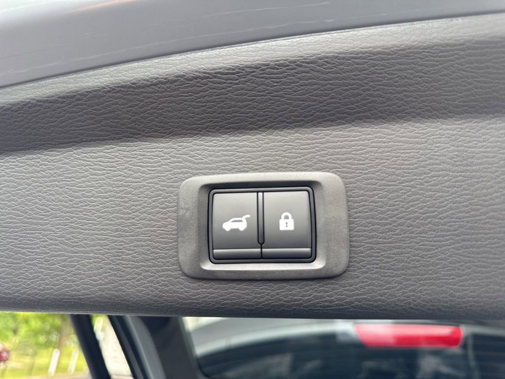 New 2025 Mitsubishi Outlander AWD image 27