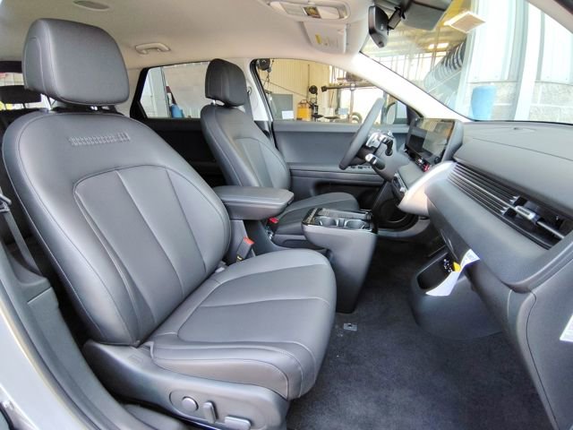 New 2025 Hyundai Ioniq 5 SEL image 28