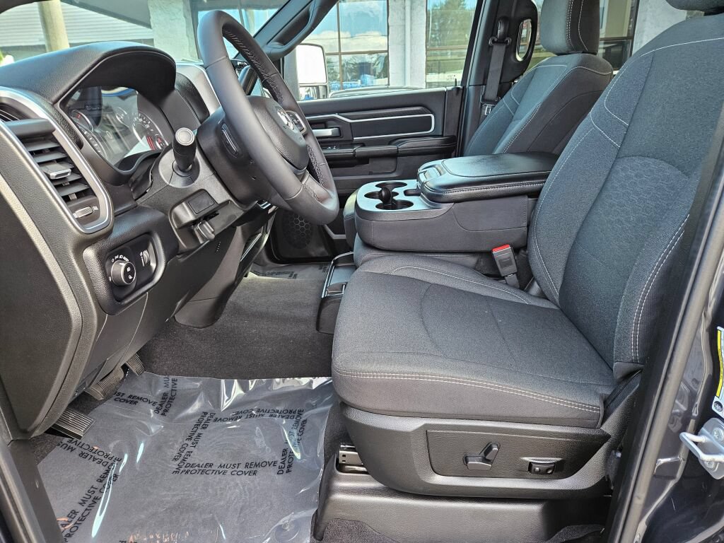 Used 2026 RAM 2500 Big Horn AWD/4WD image 18
