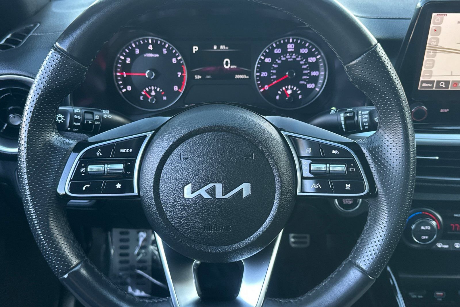 Used 2023 Kia Forte GT-Line w/ GT-Line Technology Package image 25