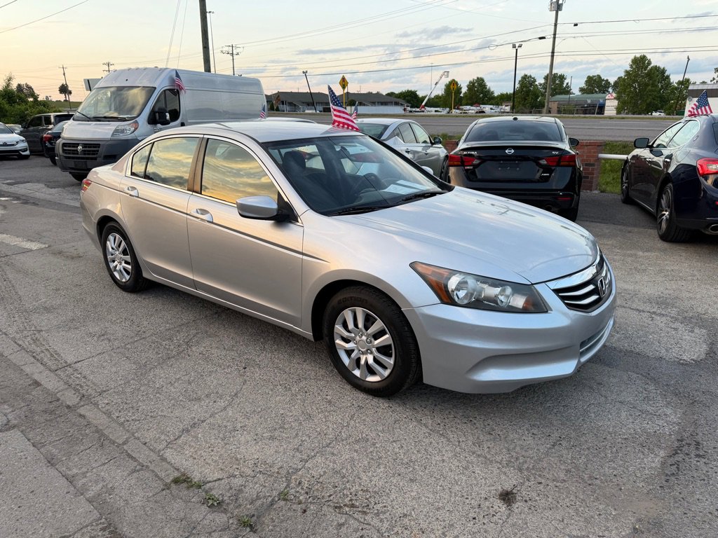 Used 2012 Honda Accord LX image 3