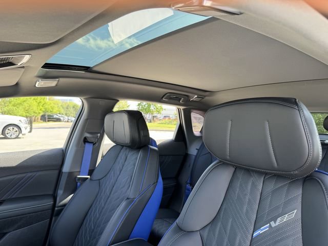 New 2026 Cadillac Optiq V w/ Magnus Launch Edition image 25